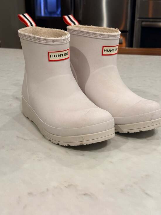 Hunter Shoes - Hunter Women's Play Short Faux-Fur Lined Rain Boots US6